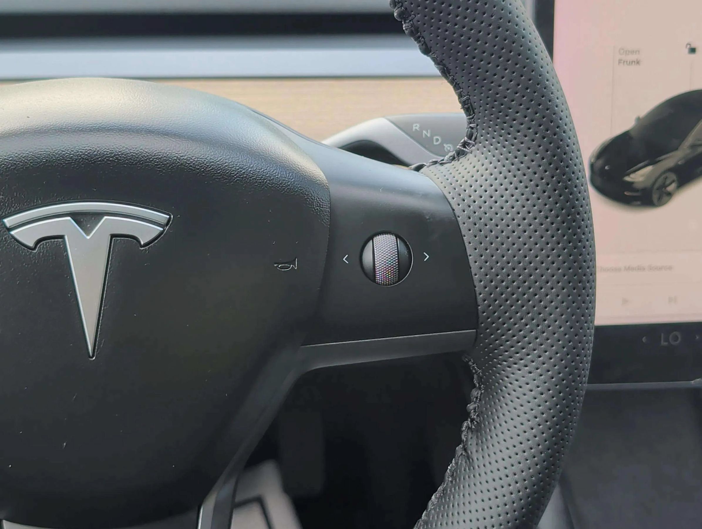 Used 2022 Tesla Model 3 Standard Range RWD image 24