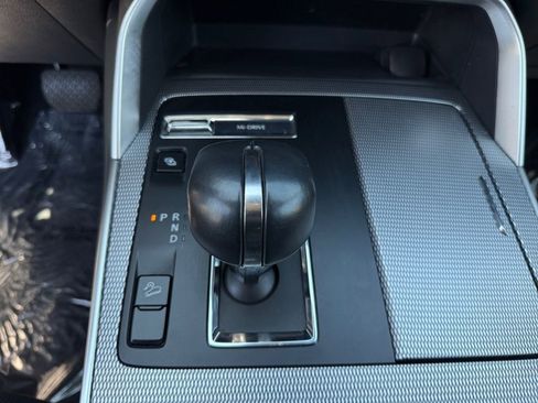 Used 2024 MAZDA CX-90 Plug-In Hybrid w/ Premium Pkg AWD/4WD image 18