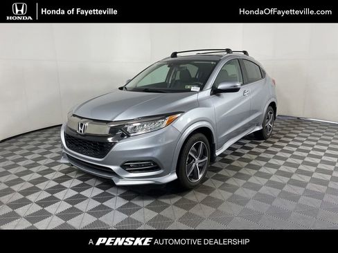 Used 2020 Honda HR-V Touring image 1