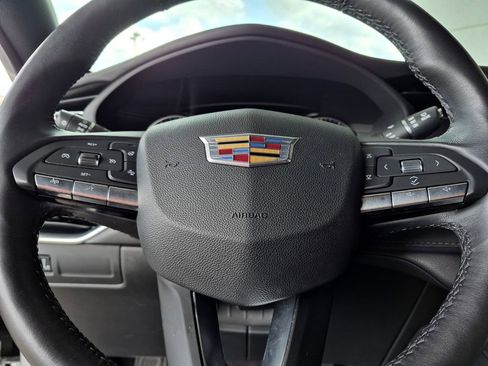 Used 2021 Cadillac XT4 Premium Luxury w/ Cold Weather Package FWD image 29