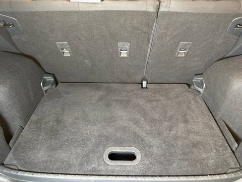 Used 2020 Ford EcoSport SE FWD image 24