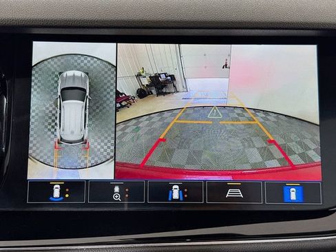 Used 2023 Buick Envision Avenir AWD/4WD image 14
