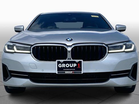 Used 2021 BMW 530i w/ Premium Package image 4
