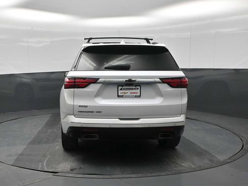 Used 2023 Chevrolet Traverse High Country image 8