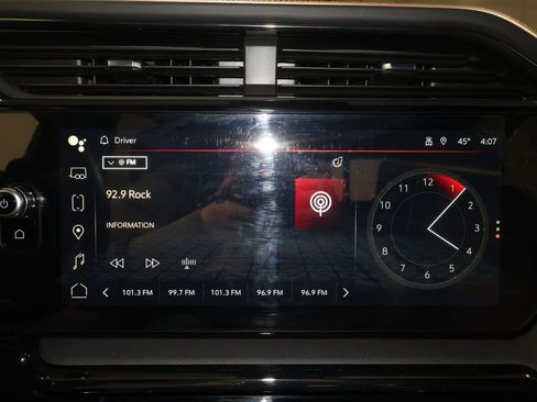 Certified 2024 GMC Sierra 1500 AT4 w/ Technology Package image 13