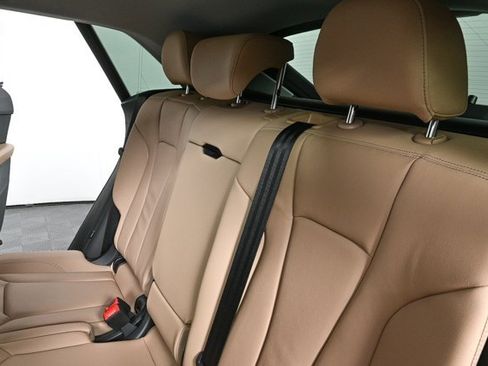 New 2025 Audi Q8 Premium image 22