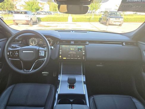 Used 2026 Land Rover Range Rover Velar Dynamic SE AWD/4WD image 18