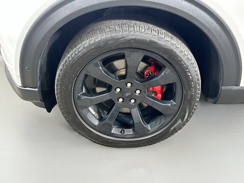 Used 2022 Ford Explorer ST w/ Equipment Group 401A AWD/4WD image 8