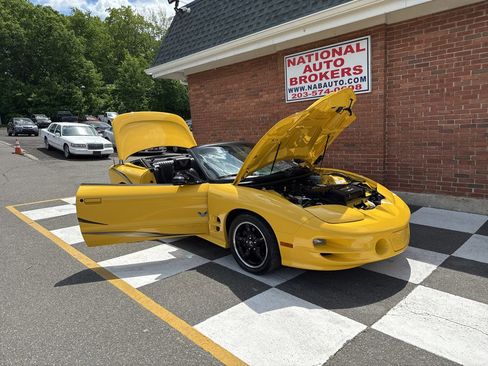 Used 2002 Pontiac Firebird Trans Am RWD image 50