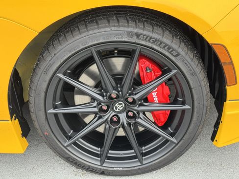 New 2026 Toyota GR86 YUZU Limited image 13