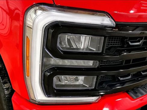 Certified 2023 Ford F350 XLT w/ Black Appearance Package image 4