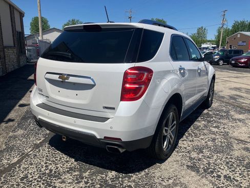 Used 2017 Chevrolet Equinox Premier w/ Enhanced Convenience Package AWD/4WD image 3