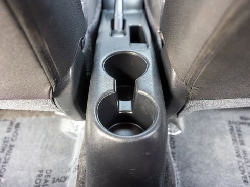 Used 2018 Nissan Versa S Plus image 27