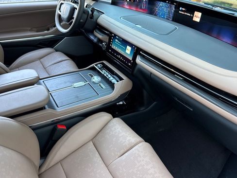 New 2025 Lincoln Navigator Black Label image 13