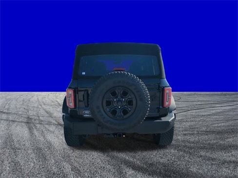 Certified 2023 Ford Bronco Wildtrak image 5