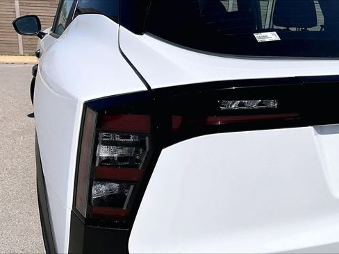 New 2026 Nissan Kicks S image 12