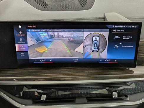 Used 2023 BMW X7 xDrive40i image 23