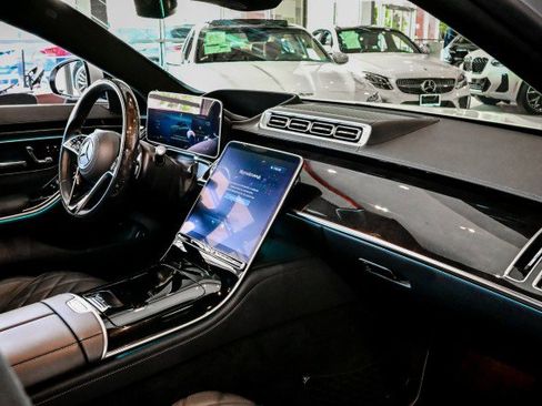Used 2023 Mercedes-Benz S 580 4MATIC Sedan image 27