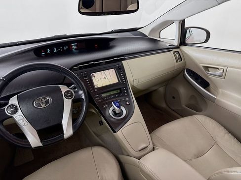 Used 2011 Toyota Prius Five image 24