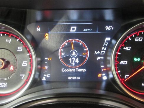 Used 2022 Dodge Charger SXT image 23