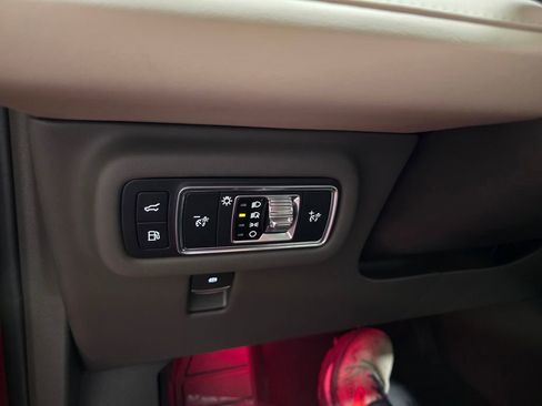 Used 2024 Lincoln Nautilus Reserve w/ Equipment Group 203A image 31