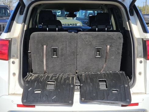 Used 2019 GMC Acadia Denali image 7