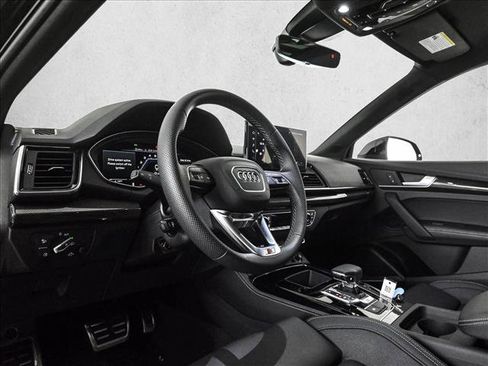 Certified 2023 Audi SQ5 Premium Plus w/ Premium Plus Package image 10