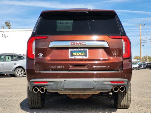 Used 2022 GMC Yukon XL Denali image 6
