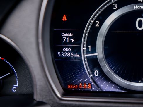 Used 2021 Lexus LS 500 w/ Accessory Package (Z2) image 13