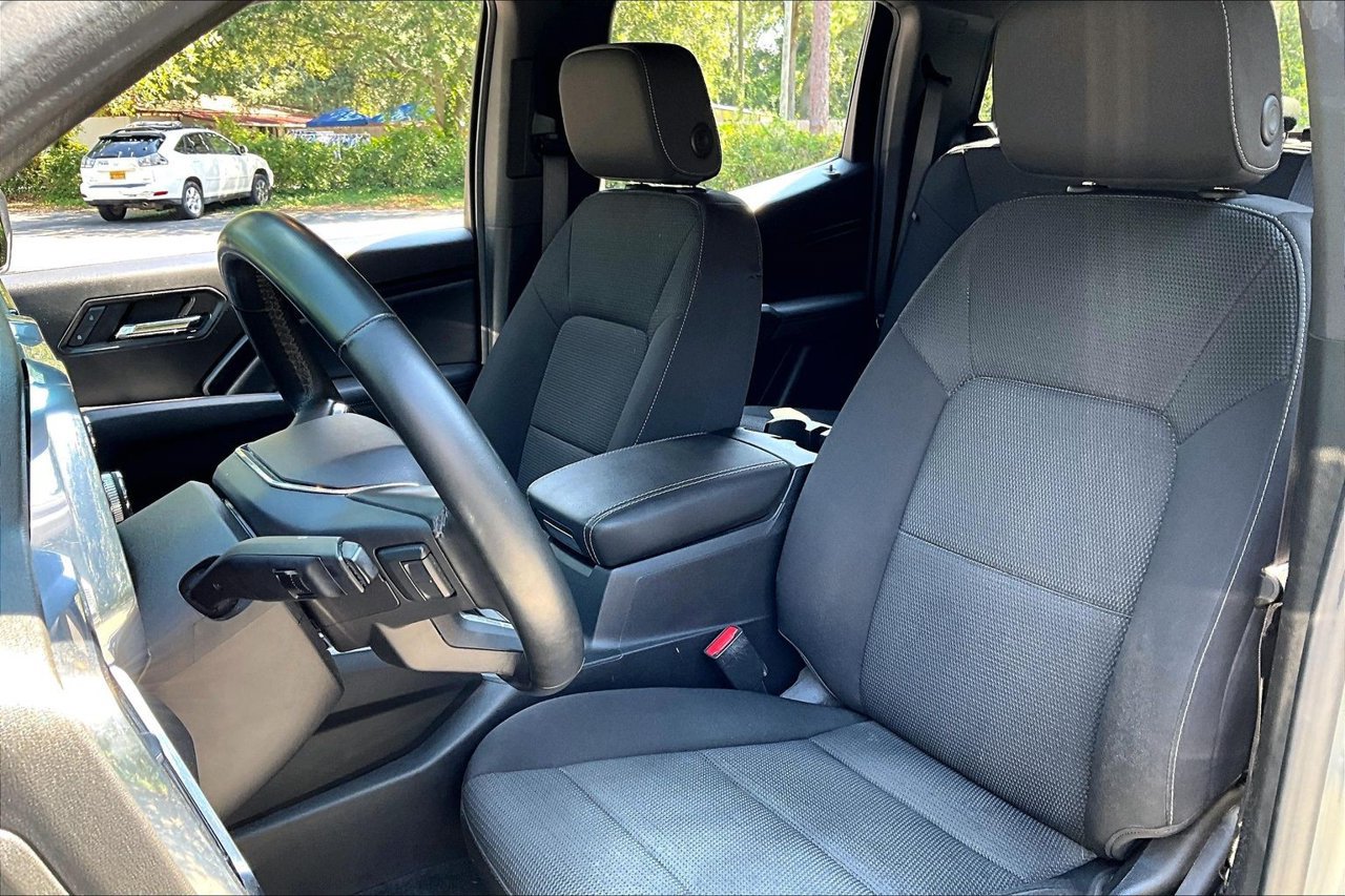 Used 2023 GMC Canyon Elevation w/ Convenience Package RWD image 18