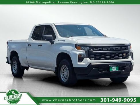 Used 2023 Chevrolet Silverado 1500 W/T w/ WT Value Package AWD/4WD image 1
