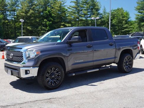 Used 2020 Toyota Tundra SR5 AWD/4WD image 5