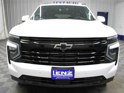 Used 2026 Chevrolet Suburban RST w/ Comfort Package AWD/4WD image 53