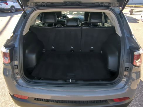 Used 2020 Jeep Compass Limited image 33