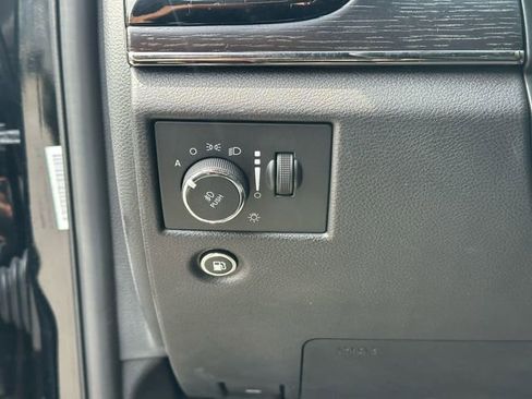 Used 2020 Jeep Grand Cherokee High Altitude AWD/4WD image 22