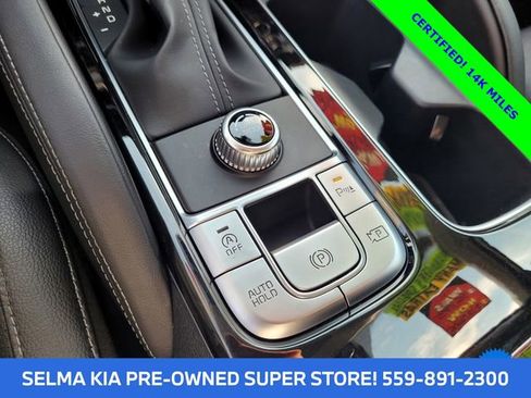 Used 2025 Kia Telluride SX w/ SX Captain's Chair Package image 26