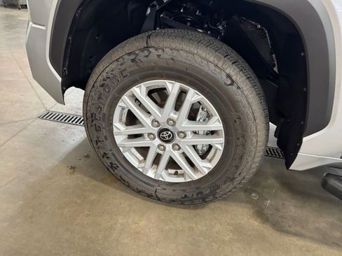 Certified 2026 Toyota Tundra SR5 w/ SR5 Convenience Package AWD/4WD image 24