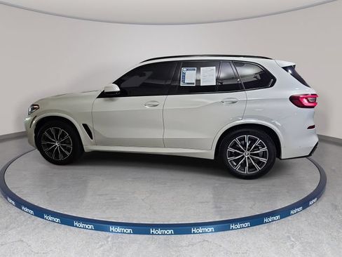 Used 2022 BMW X5 xDrive40i w/ M Sport Package AWD/4WD image 9