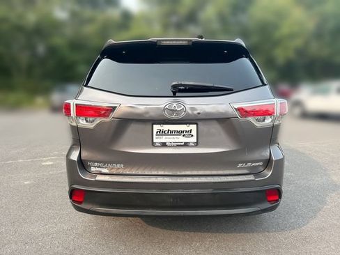 Used 2016 Toyota Highlander XLE w/ Protection Package #3 AWD/4WD image 7