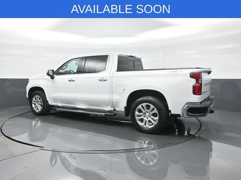 Used 2024 Chevrolet Silverado 1500 LTZ w/ LTZ Premium Package AWD/4WD image 5