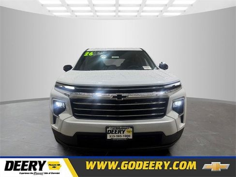 New 2026 Chevrolet Traverse LT w/ Sun and Wheel Package image 1