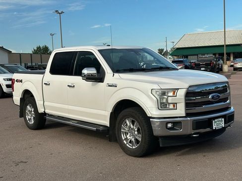 Used 2017 Ford F150 Lariat w/ Equipment Group 502A Luxury AWD/4WD image 7