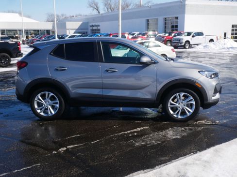 Used 2023 Buick Encore GX Preferred w/ Cold Weather Comfort Package image 3