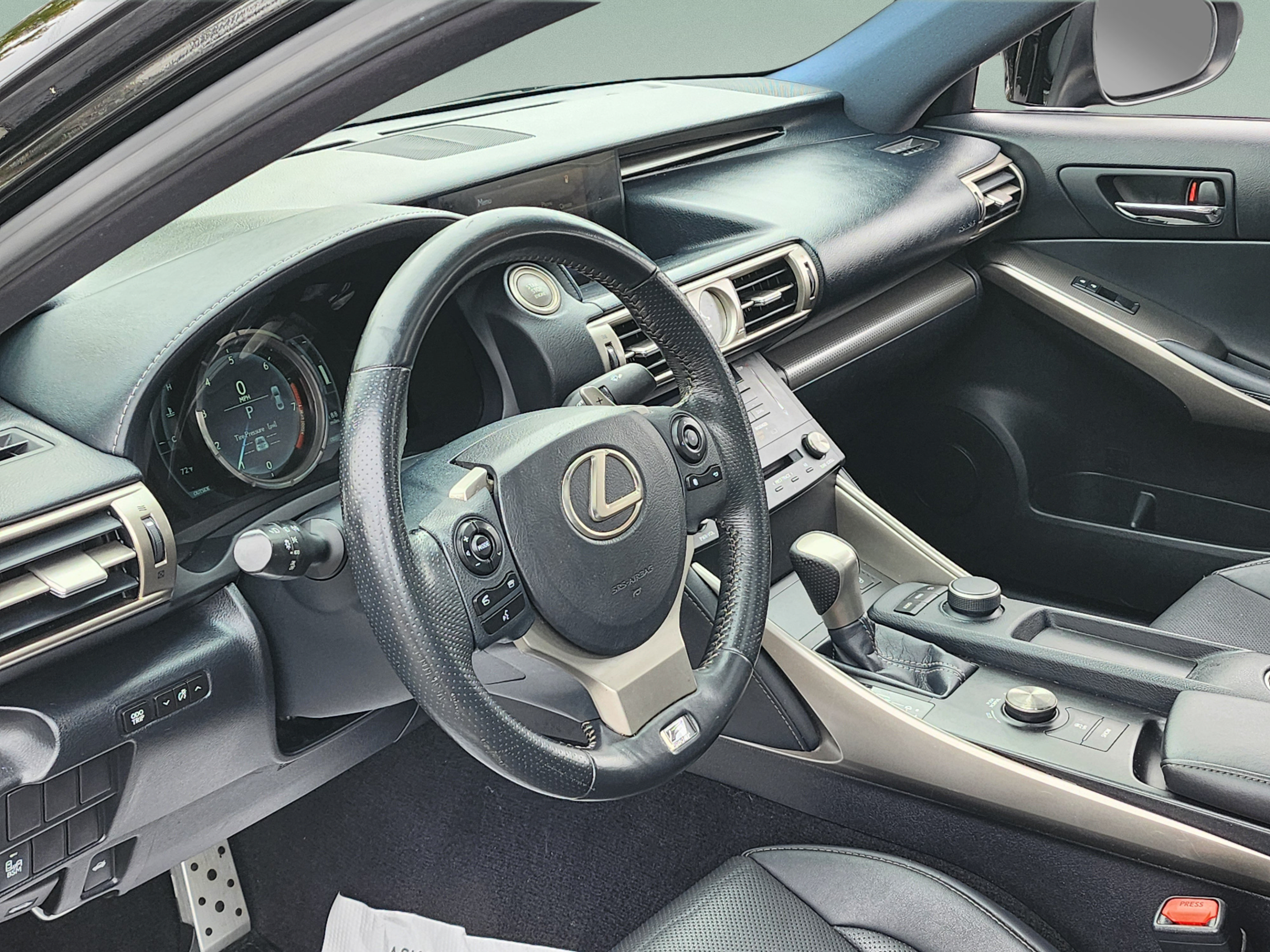 Used 2015 Lexus IS 250 w/ F-Sport Package RWD image 11