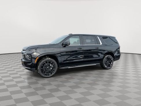 New 2026 Chevrolet Suburban LS w/ LPO, Dark Essentials Package image 8