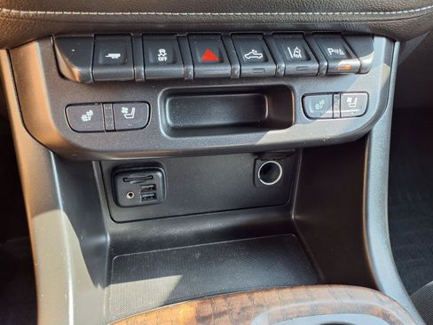 Used 2021 GMC Canyon Denali AWD/4WD image 8