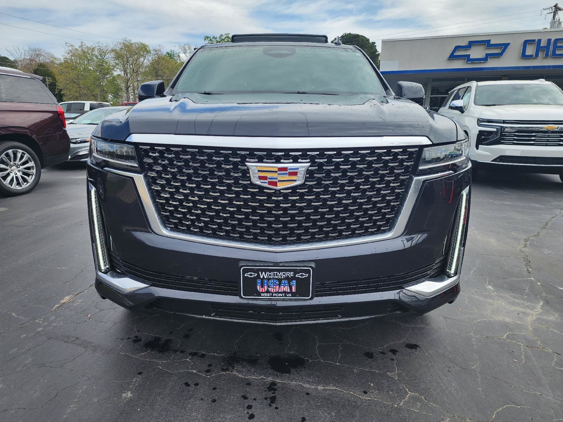 Used 2023 Cadillac Escalade Premium Luxury AWD/4WD image 20