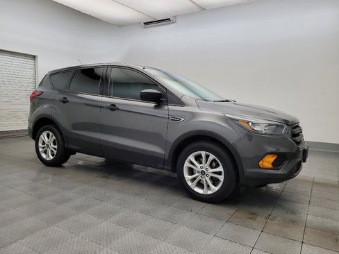 Used 2019 Ford Escape S image 11