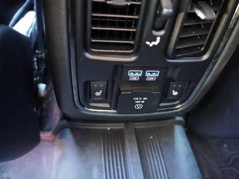 Used 2019 Dodge Durango R/T w/ Trailer Tow Group IV AWD/4WD image 4