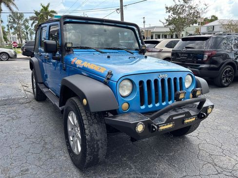 Used 2010 Jeep Wrangler Unlimited Sport AWD/4WD image 7